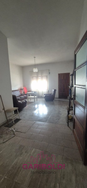 CASA A REFACCIONAR ALBERDI NORTE