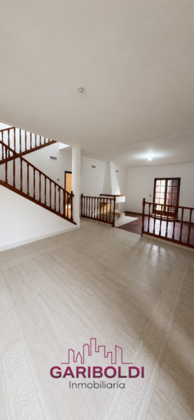 CASA ZONA OESTE MORENO