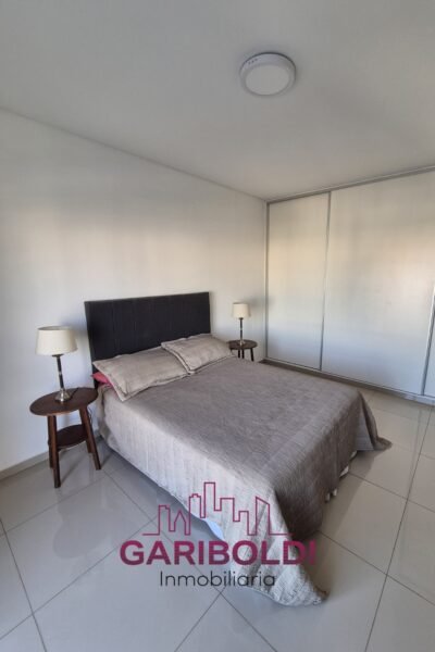 VENDO PERMUTO MORENO Y MAIPU